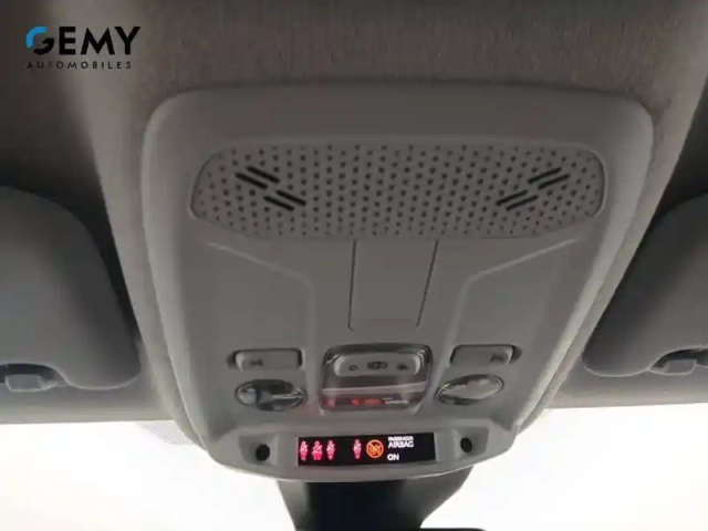Peugeot 208 puretech 75 s&amp;s bvm5 — photo 33