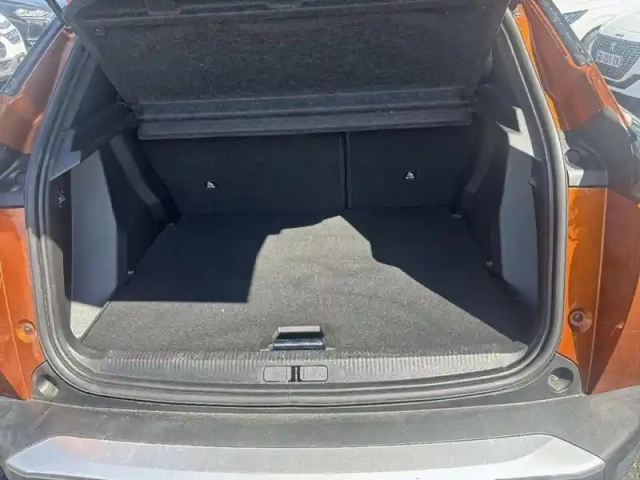 Peugeot 2008 puretech 130 s&amp;s eat8 allure pack — photo 27