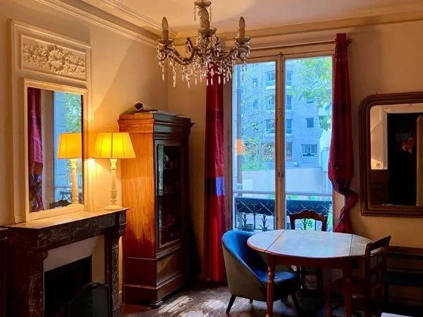 Je loue un appartement meublé, quartier Bastille