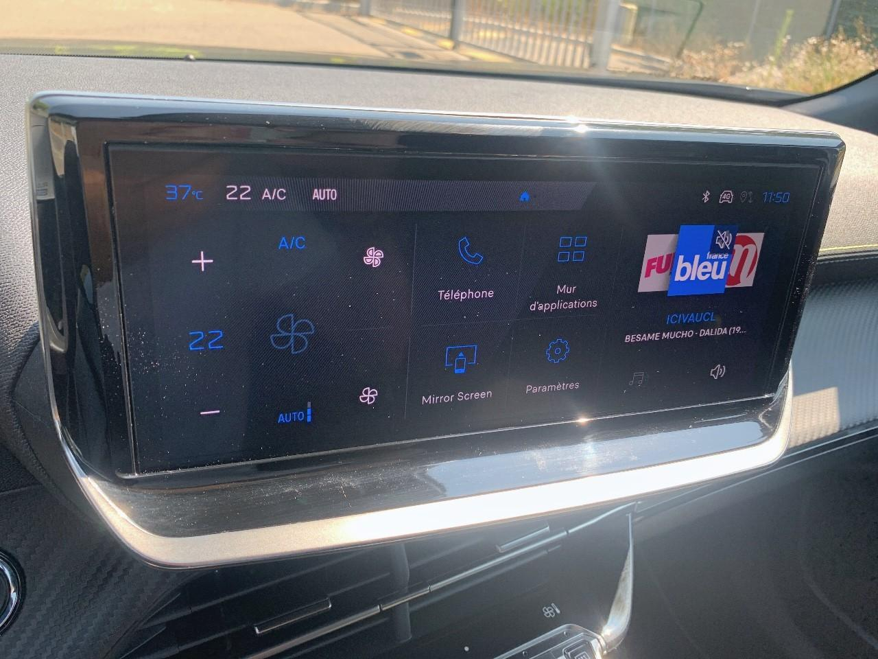 Peugeot 2008 1.2 hybrid 145ch gt e-dcs6 — photo 29
