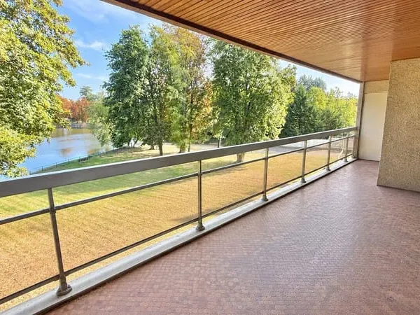 Appartement 5 pièces 106 m²