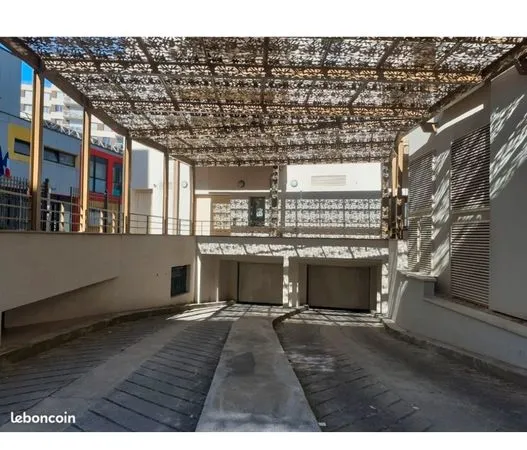 Stationnement Location Vincennes 70€