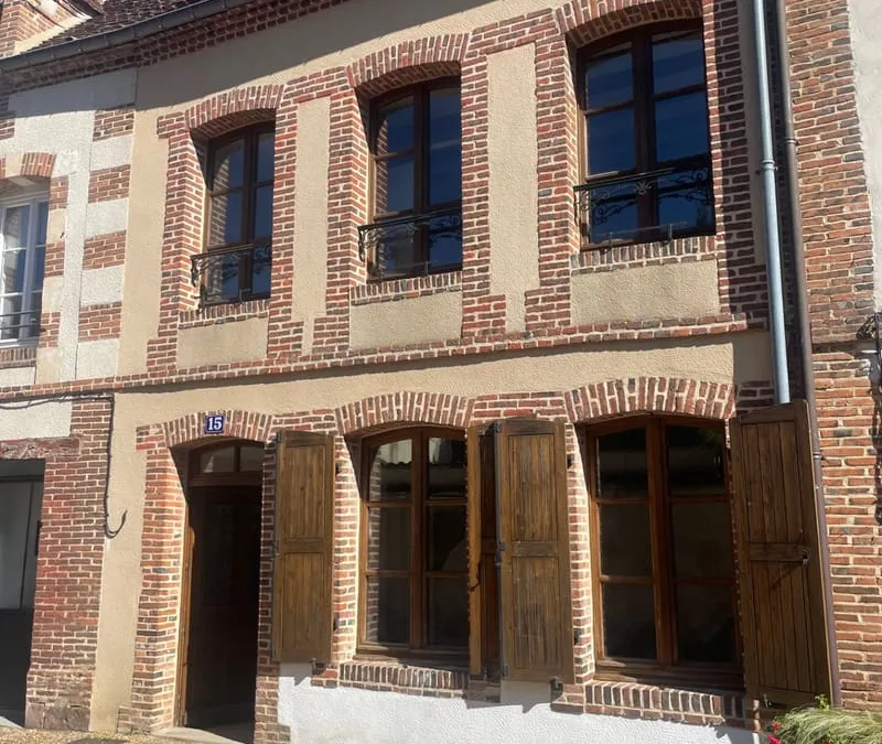 Photo 1