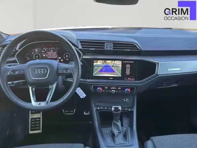 Audi Q3 45 tfsie 245 ch s tronic 6 — photo 5