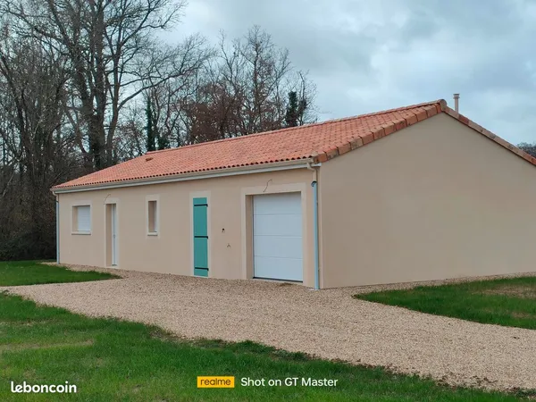 Maison récente de 2024 - 90 m² habitables sur 2 200 m² de terrain - Secteur calme à 10 min de Berger
