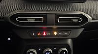 Dacia Jogger 1.0 TCe 110ch SL Extreme 7 places — photo 26