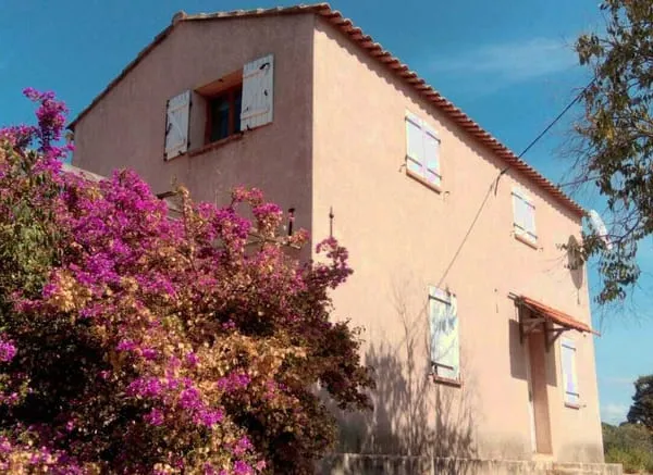 maison Alata
