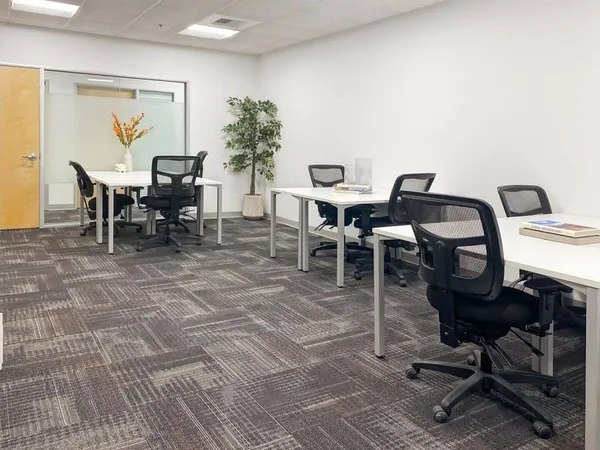 Bureau 100 m²