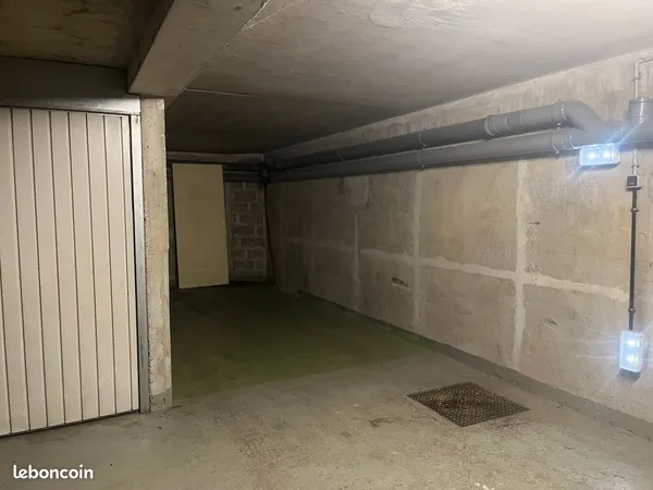 Parking sous-sol sécurisé