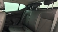 Opel Astra 1.5 D 122ch Elegance Business BVA — photo 13