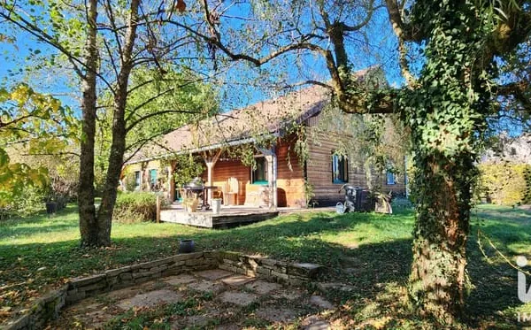 Maison 7 pièces 198 m²