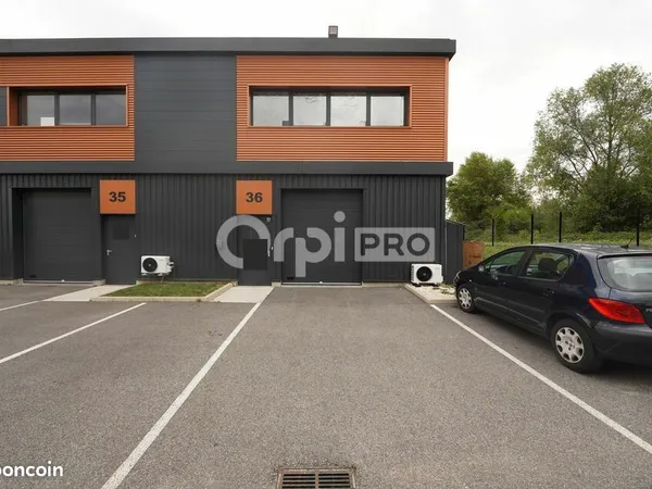 Local d'activité 75 m²