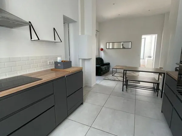 Appartement 2 pieces 42 m² entierement refait a neuf. Unique cormeilles centre/ emplacement ideal