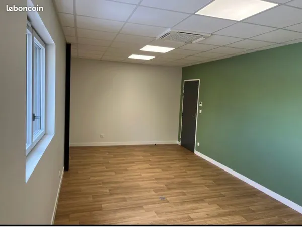 À louer bureau 24m2