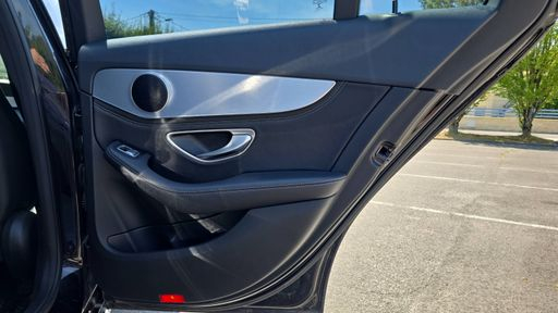 Mercedes Classe C 180 CDI 116 - Executive – 2014 – 76256 km – Diesel – Boîte Manuelle — photo 12