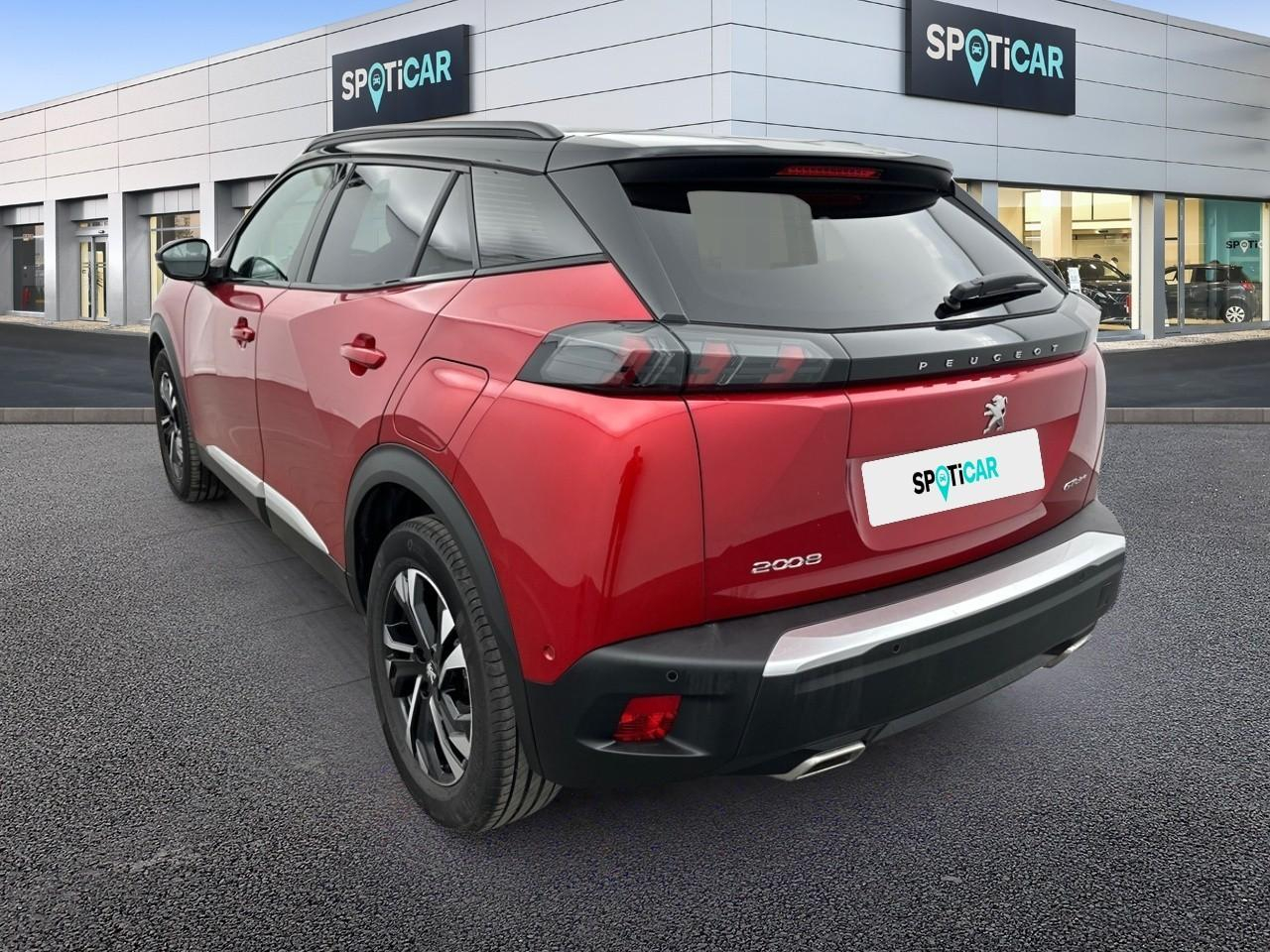 Peugeot 2008 puretech 130 s&s eat8 gt line — photo 7