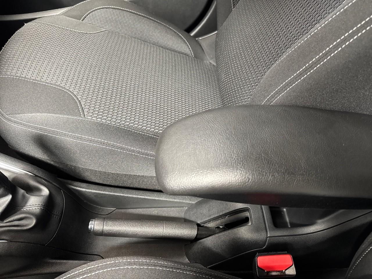 Peugeot 208 1.2 puretech 110ch e6.c allure s&s 5p — photo 20
