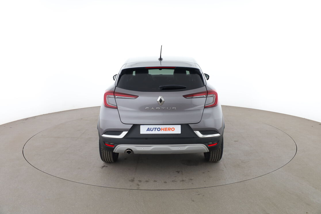 Renault Captur 1.5 Blue dCi Intens EDC — photo 4