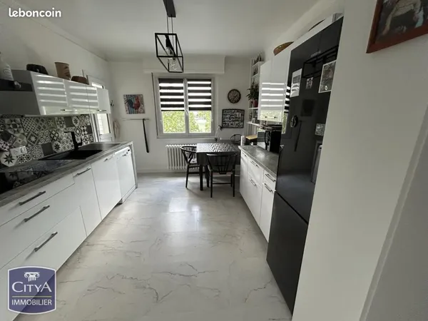 Appartement 4 pièces 80 m²