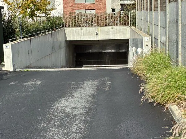 Garage Mouvaux sécurisé