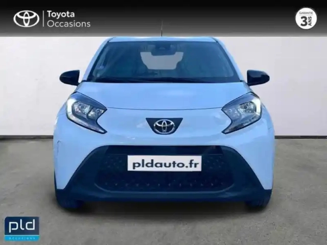 Toyota Aygo x 1.0 vvt-i 72ch dynamic — photo 8