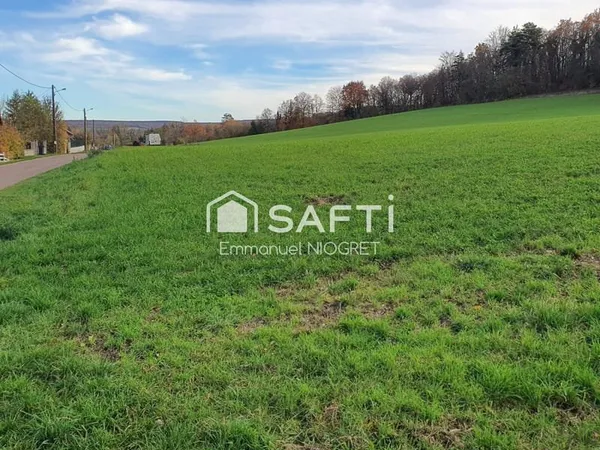 Superbe terrain constructible de 700 m²