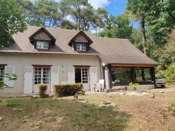 Maison 2 pièces 148 m²