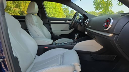 Audi S3 2.0 TFSi 300 Quattro S-Tronic6 - S – 2014 – 156564 km – Essence – Boîte Automatique — photo 23