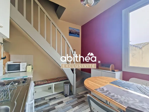 INVESTISSEMENT LOCATIF - Duplex - 24.21m2 au sol - T2 - 3ème