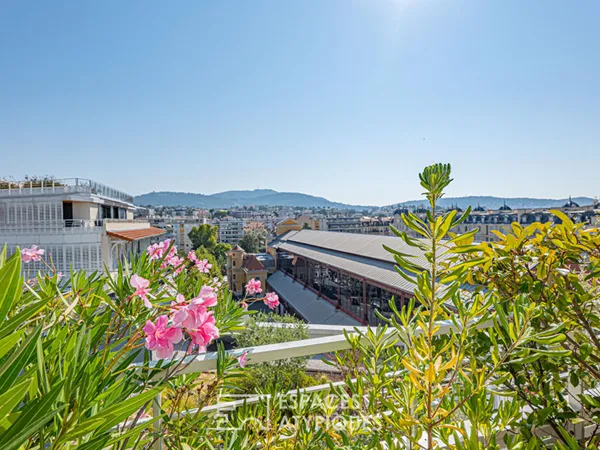 Un jardin suspendu au coeur de la Libération à Nice