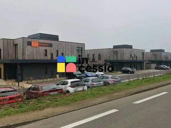 Bureaux 228 m²