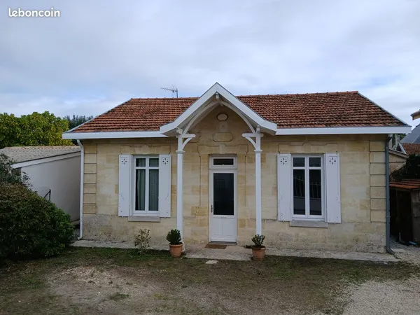 Maison de charme en pierre - 4 chambres - Centre Beautiran