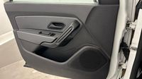 Dacia Duster 1.5 Blue dCi 115ch Essential 4x4 — photo 29