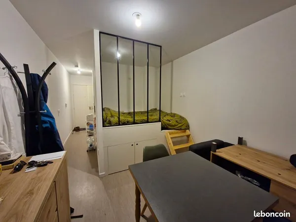 Studio 1 pièce 20 m²