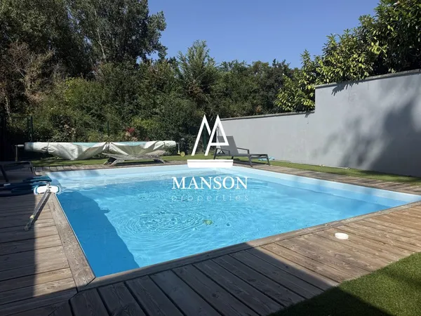 Maison de luxe 5 pièces 168 m²