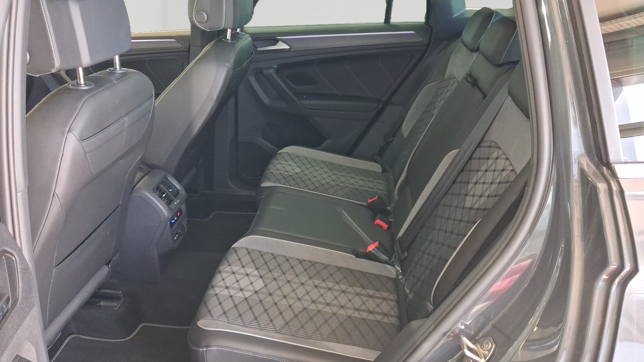 Volkswagen Tiguan 1.4 eHybrid 245ch DSG6 — photo 12