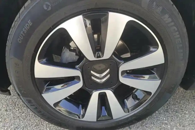 Citroën C3 puretech 110 s&amp;s bvm6 — photo 12