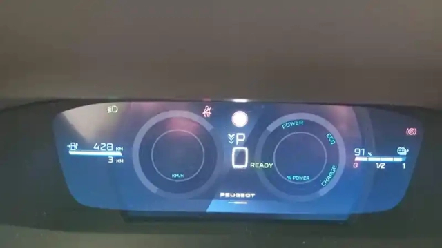 Peugeot 308 electrique 55 kwh 156ch — photo 65