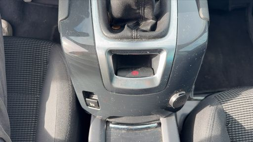 Peugeot 5008 1.6 HDI 115 - Allure – 2014 – 170056 km – Diesel – Boîte Manuelle — photo 7
