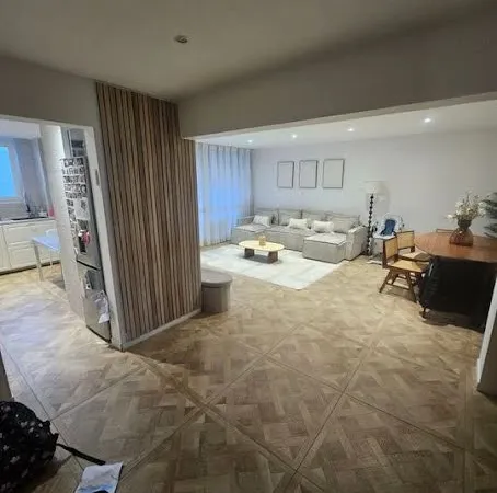 Appartement 5 pièces 97 m²