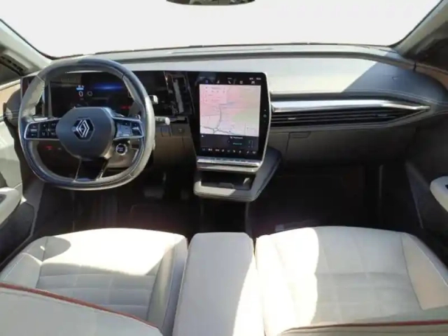 Renault Megane e-tech electric ev60 220ch iconic super charge -c — photo 13