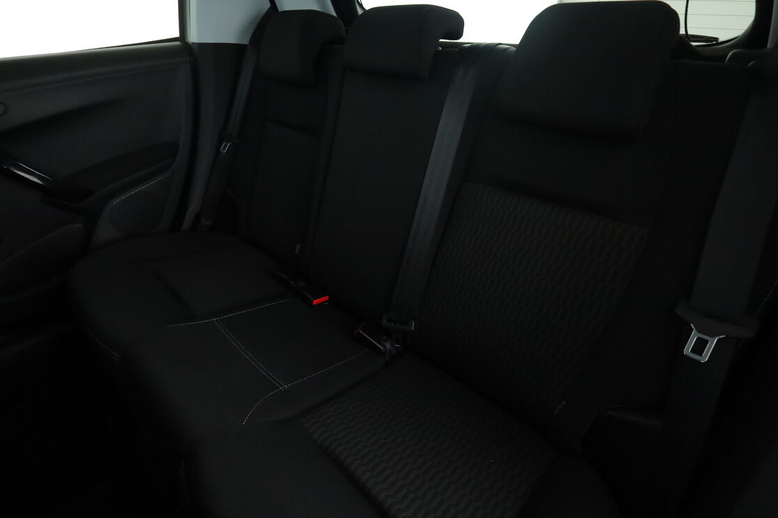 Peugeot 208 1.2 PureTech Style — photo 13