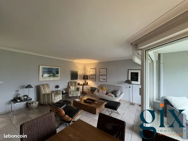 Appartement 4 pièces 93 m²
