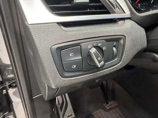 Bmw X1 sdrive 20i 192 ch dkg7 — photo 22