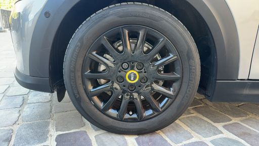 Mini Cooper SE 184 94kWh - Premium Plus – 2023 – 43343 km – Électrique – Boîte Automatique — photo 8