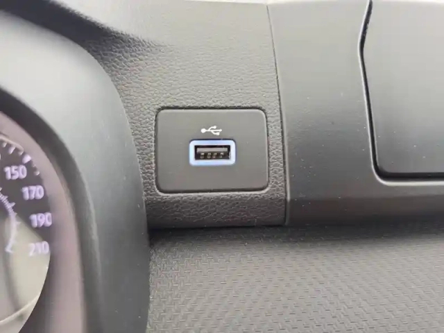 Dacia Sandero sce 65 — photo 125
