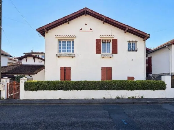 Maison 6 pièces 148 m²