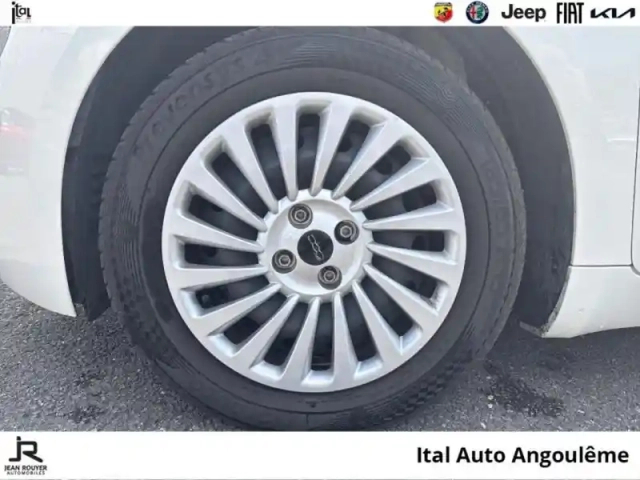 Fiat 500 e 95ch my22 action — photo 11
