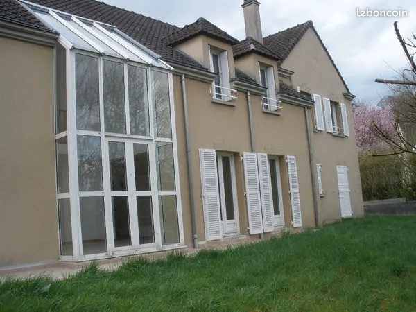 Maison 7 pièces 195 m²