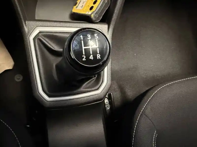 Dacia Sandero sce 65 gsr2 — photo 2